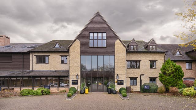 Four Pillars Hotel, UK